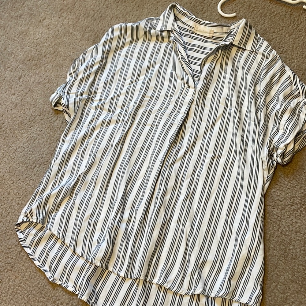 Altar’d state soft collared stripped shirt size large